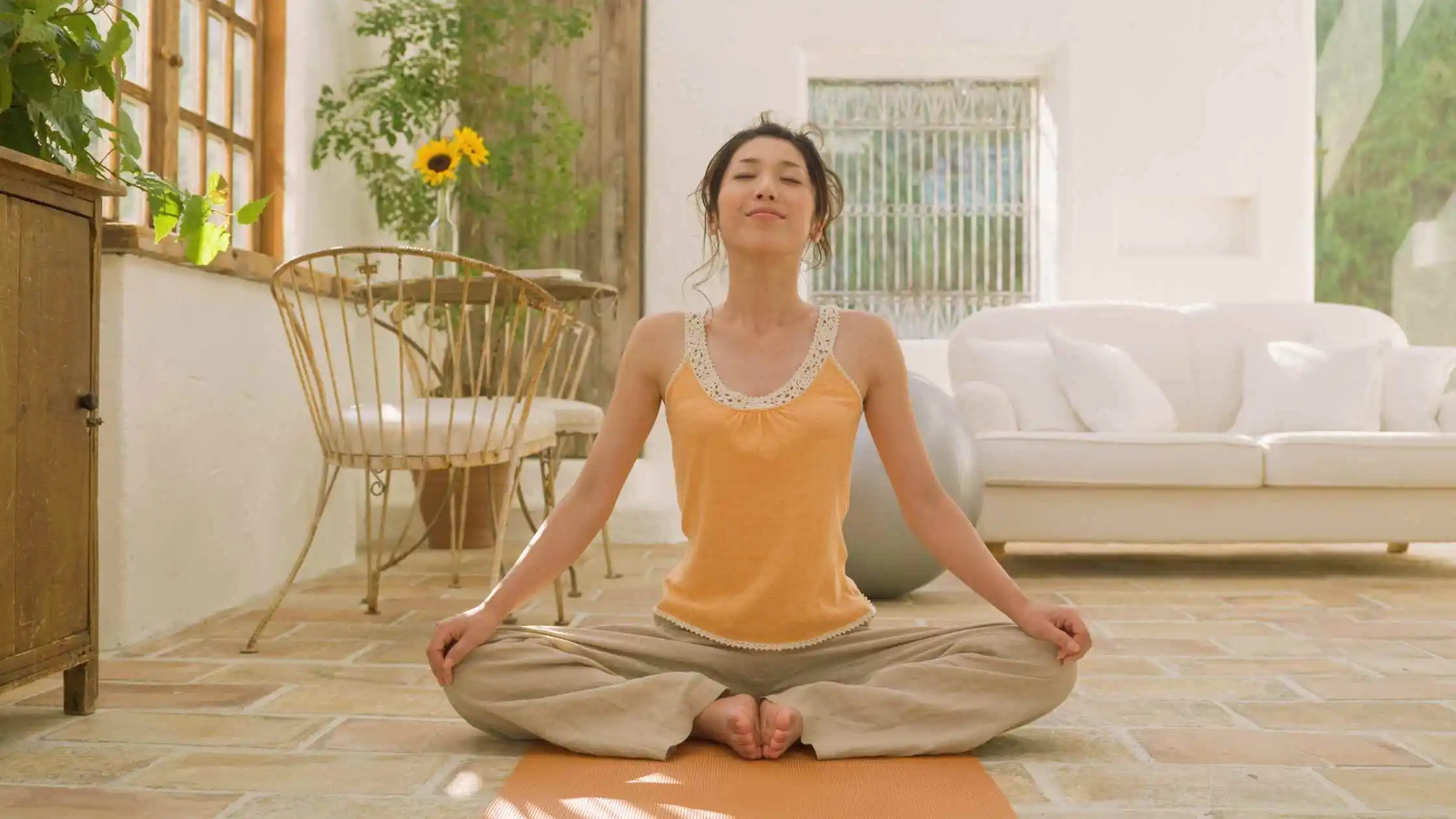 Meditation class at Insumataq Studio
